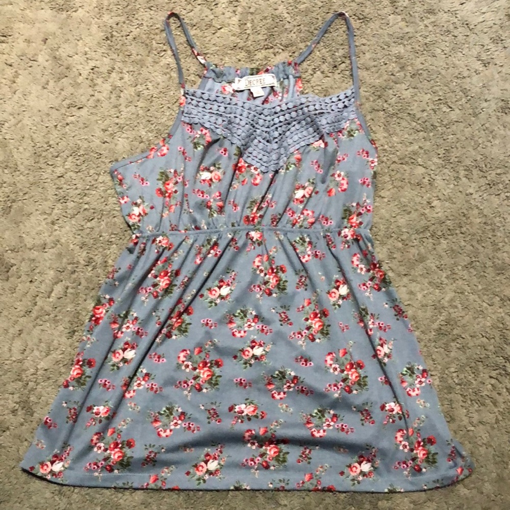 Decree tank top